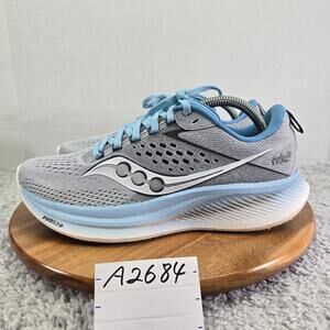 Saucony Womens 9.5 Ride 17 Cloud Breeze Athletic Gym Daily Casual Running Shoe